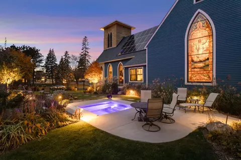 4820 Stewart Ave, White Bear Lake, MN 55110