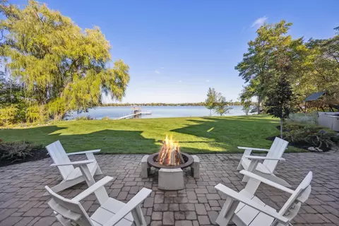 5312 Lexington Ave N, Shoreview, MN 55126