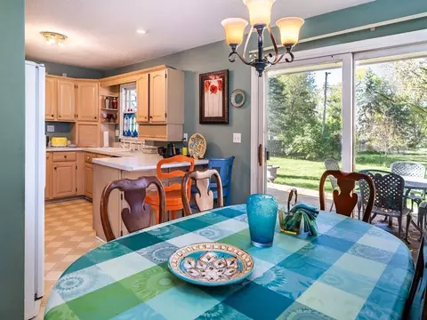 3900 Overlook Dr, Bloomington, MN 55437 photo 12