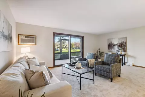 4380 Brookside Ct #120, Edina, MN 55436