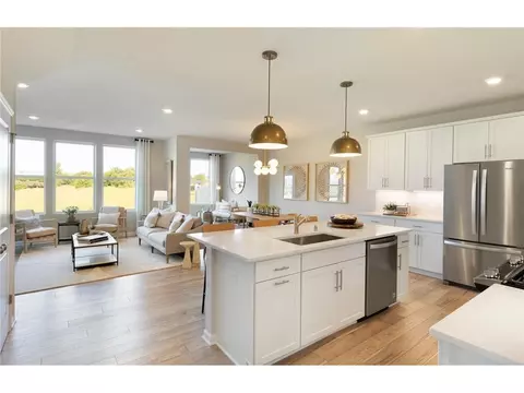 4873 Avery Ct, Eagan, MN 55123 photo 2