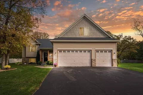 10277 175th Ct NW, Elk River, MN 55330