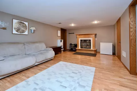 4841 W 9th St, Goodview, MN 55987 photo 16