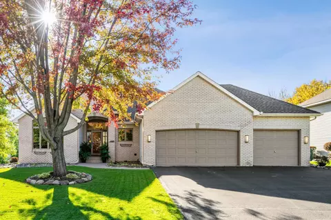 4205 Pineview Ln N, Plymouth, MN 55442