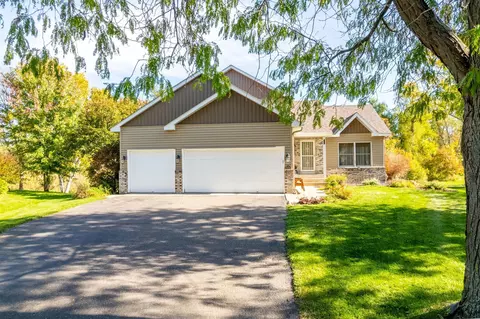7096 Snow Owl Cir, Lino Lakes, MN 55014