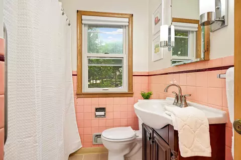 8 Rustic Ldg E, Minneapolis, MN 55419 photo 20
