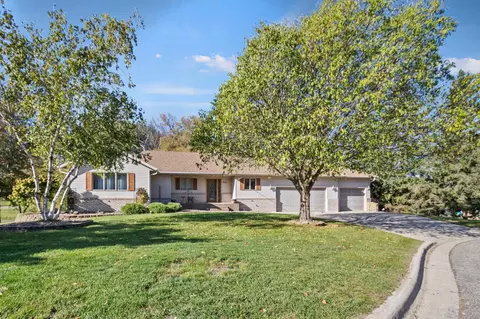 960 Brae Burn Pl, Owatonna, MN 55060