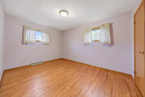 926 2nd St SW, Faribault, MN 55021 photo 17