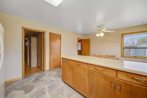 926 2nd St SW, Faribault, MN 55021 photo 8