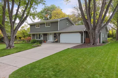 7105 Duluth St, Golden Valley, MN 55427