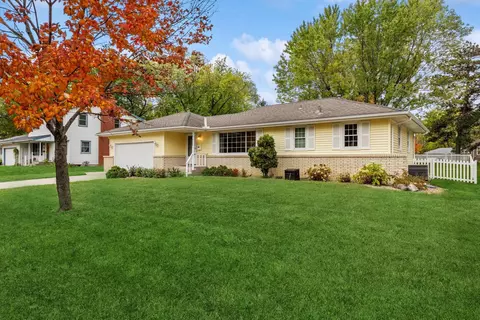 7625 Major Ave N, Brooklyn Park, MN 55443