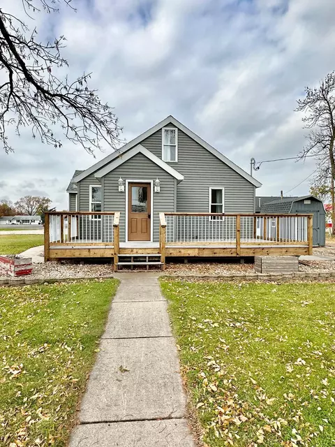 409 Langdon Ave, Belgrade, MN 56312