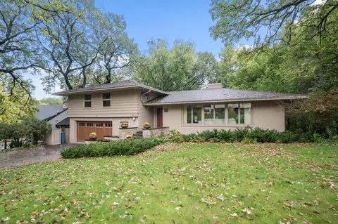 39 Forestdale Rd, Minneapolis, MN 55410