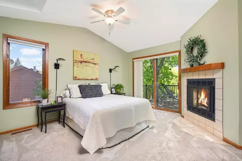 15 W Point Dr, Tonka Bay, MN 55331 photo 21