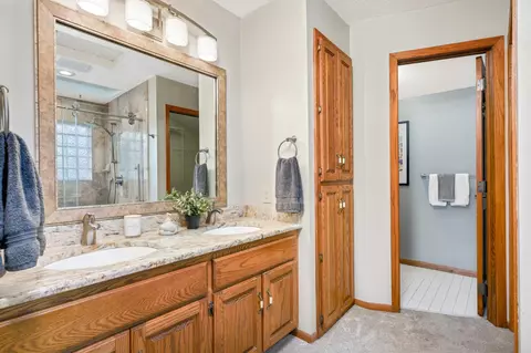 15 W Point Dr, Tonka Bay, MN 55331 photo 26