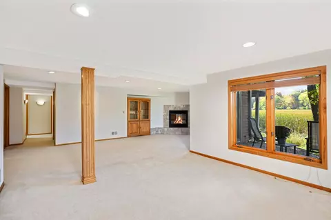 15 W Point Dr, Tonka Bay, MN 55331 photo 28
