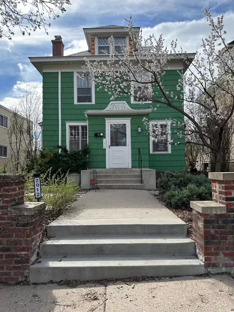 2012 Grand Ave S, Minneapolis, MN 55405