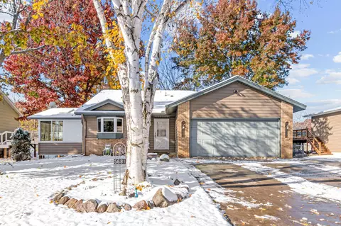 5681 Deer Trl W, Shoreview, MN 55126
