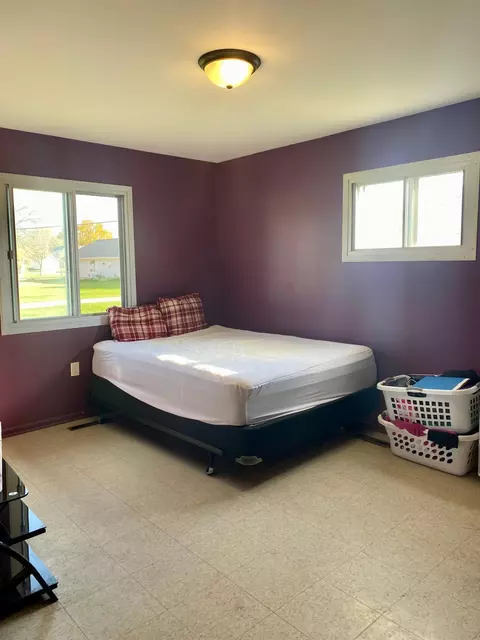 406 Hamilton E, Baudette, MN 56623 photo 8