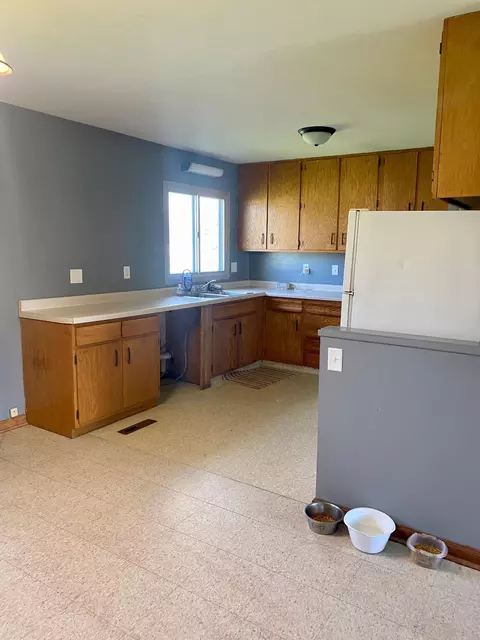 406 Hamilton E, Baudette, MN 56623 photo 6