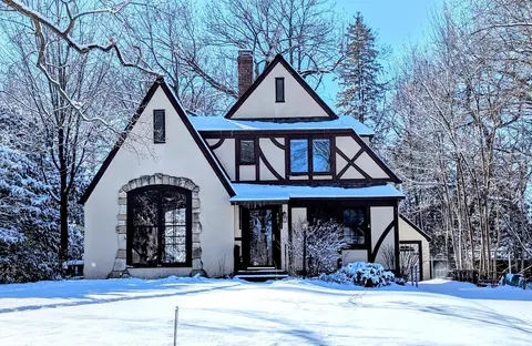 409 Manitou St, Northfield, MN 55057