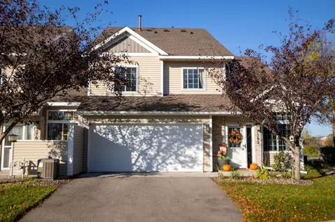 1772 Sandstone Curv, Shakopee, MN 55379