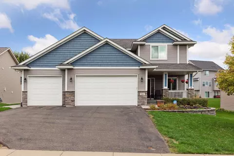 34 Coach Light Dr, Hudson, WI 54016
