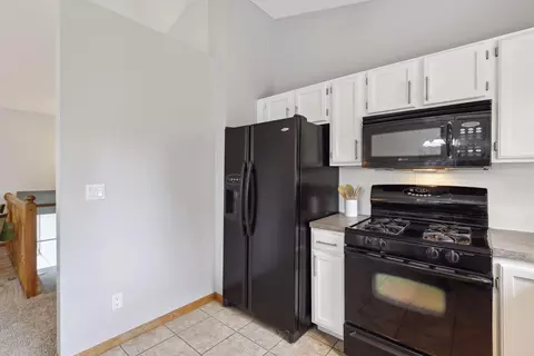 4031 Pennsylvania Ave, Eagan, MN 55123 photo 16
