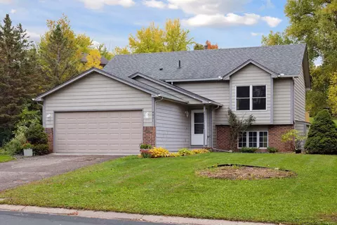 4031 Pennsylvania Ave, Eagan, MN 55123
