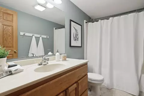 4031 Pennsylvania Ave, Eagan, MN 55123 photo 32