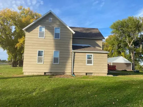 129 30 Ave SE, Benson, MN 56215