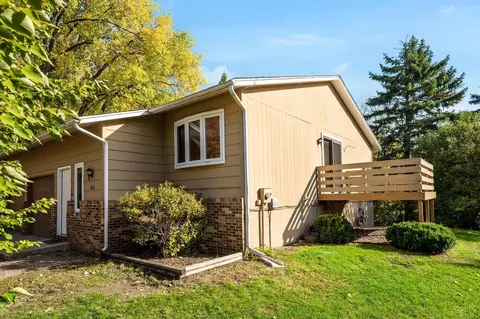 1626 Donald Ct, Eagan, MN 55121