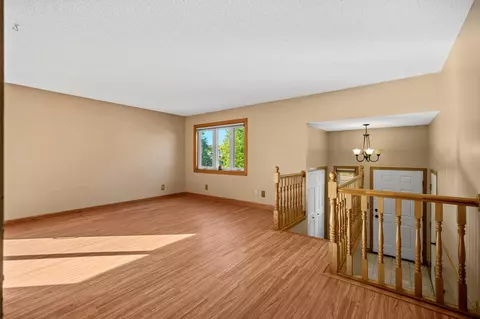1626 Donald Ct, Eagan, MN 55121 photo 4