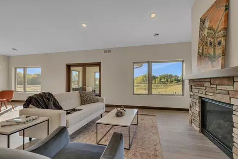 Living - 4272 30th St S, Saint Cloud, MN 56301 photo 4 of 5
