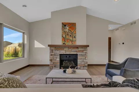 Living - 4272 30th St S, Saint Cloud, MN 56301 photo 5 of 5