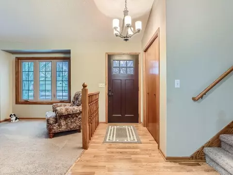 11150 Hillsboro Ct, Champlin, MN 55316 photo 4