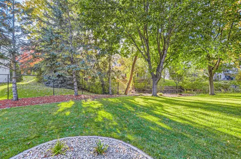 11150 Hillsboro Ct, Champlin, MN 55316 photo 37