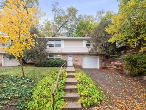 4728 Chowen Ave S, Minneapolis, MN 55410