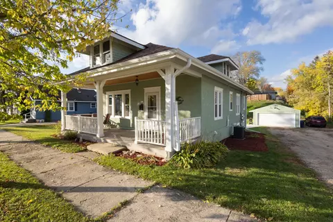 614 Spruce St, Fergus Falls, MN 56537