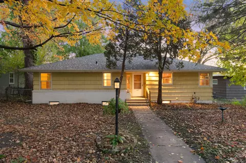 589 Otis Ave, Saint Paul, MN 55104