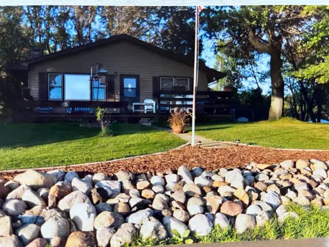 1920 N Ham Lake Dr NE, Ham Lake, MN 55304