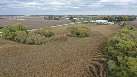 15846 State Highway 16, Spring Valley, MN 55975 photo 11