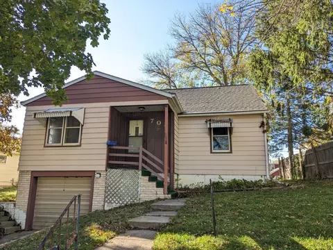 705 Saint Thomas Ave, Albert Lea, MN 56007