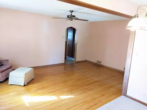 705 Saint Thomas Ave, Albert Lea, MN 56007 photo 3