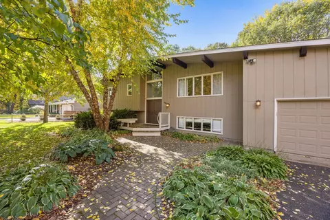 4353 Virginia Ave, Shoreview, MN 55126