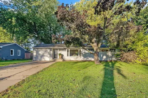 3409 Noble Ave N, Crystal, MN 55422