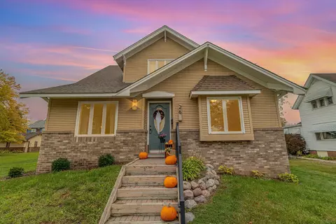 26 Franklin St NW, Hutchinson, MN 55350