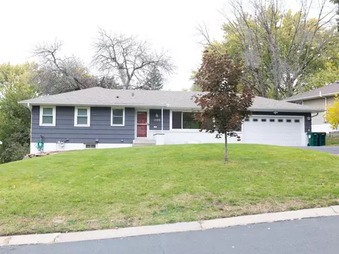 1305 Pierce Ter NE, Columbia Heights, MN 55421