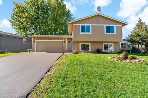 13442 Zarthan Ave S, Savage, MN 55378