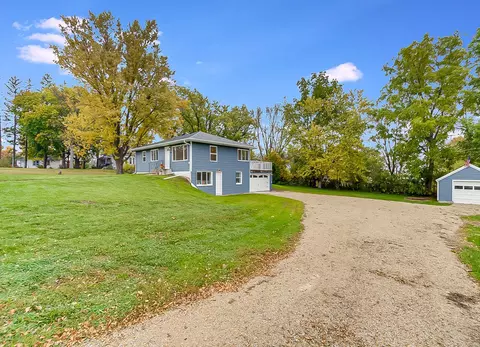 711 Red Wing Ave, Kenyon, MN 55946